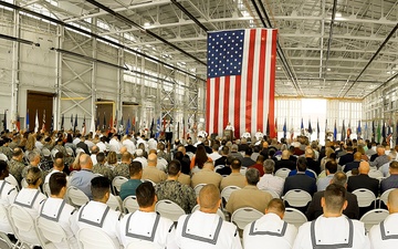 Fleet Readiness Center Southeast Conducts Change of Command and Retirement Ceremony