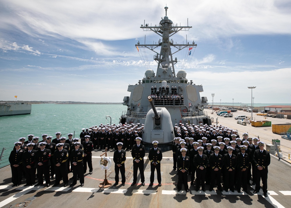 Command Photo