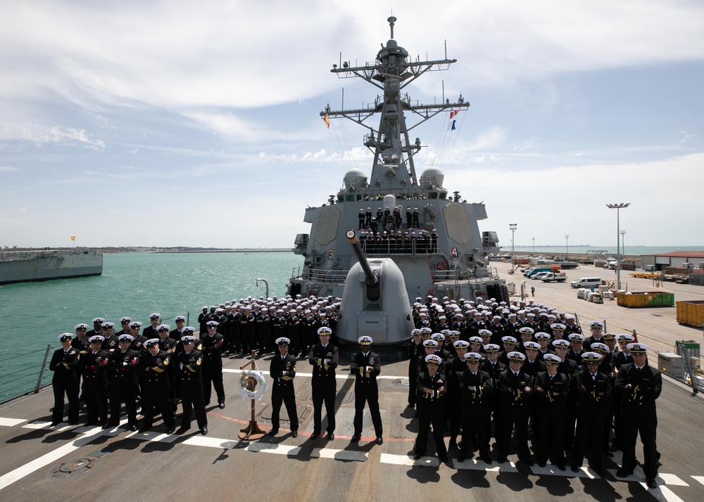 Command Photo