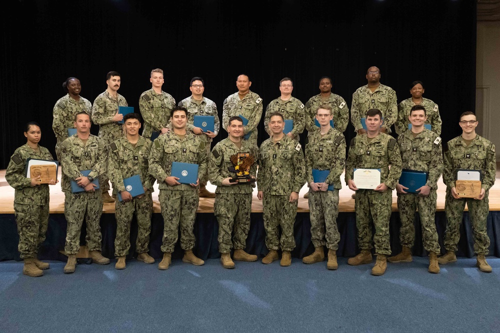 Dvids Images Navcent Sailors Receive Awards