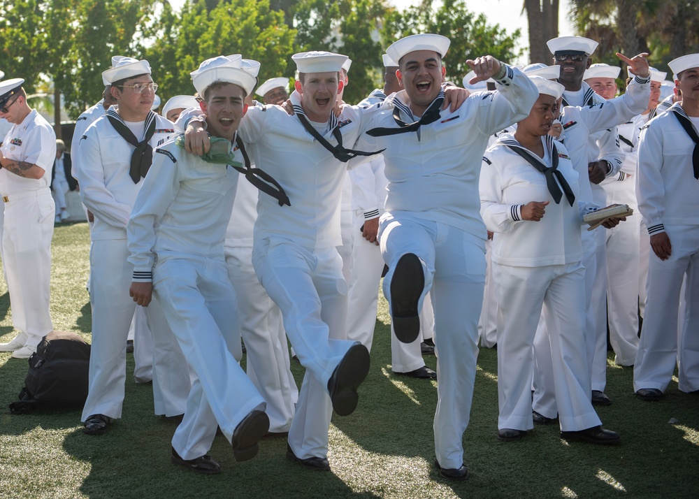 Navy Fleet Week Port Everglades 2023 All Hands On Deck Welcoming Ceremony