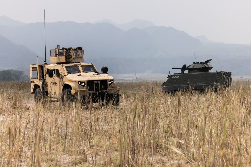 Balikatan 23 | 3d LCT Marines, Philippine Marines conduct mechanized raid