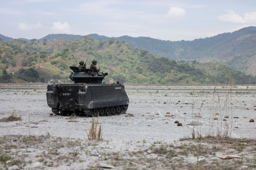 Balikatan 23 | 3d LCT Marines, Philippine Marines conduct mechanized raid