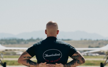 Thunderbirds Dazzle SoCal
