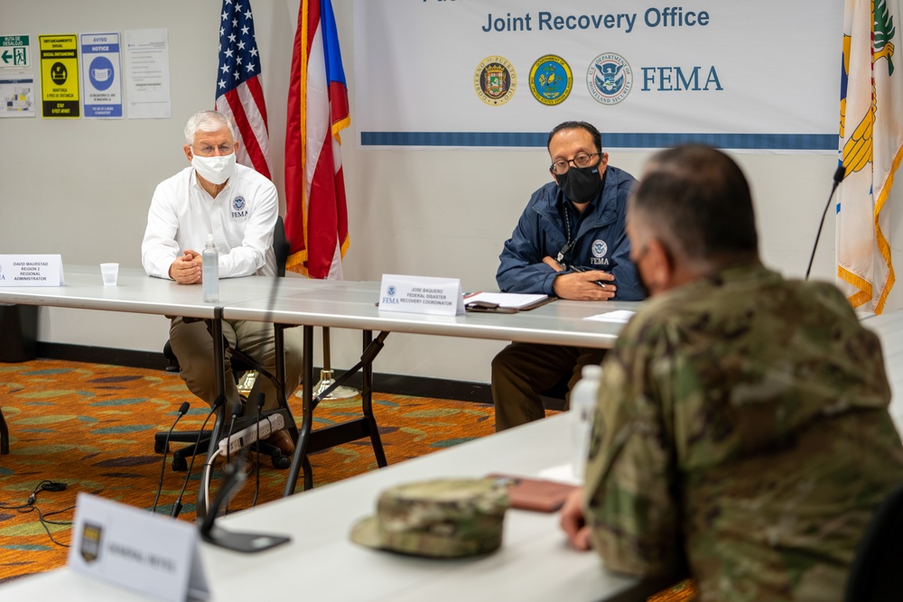 FEMA Region II Acting Administrator David Maurstad, along Meets Puerto Rico National Guard Adjutant General Jose Juan Reyes.