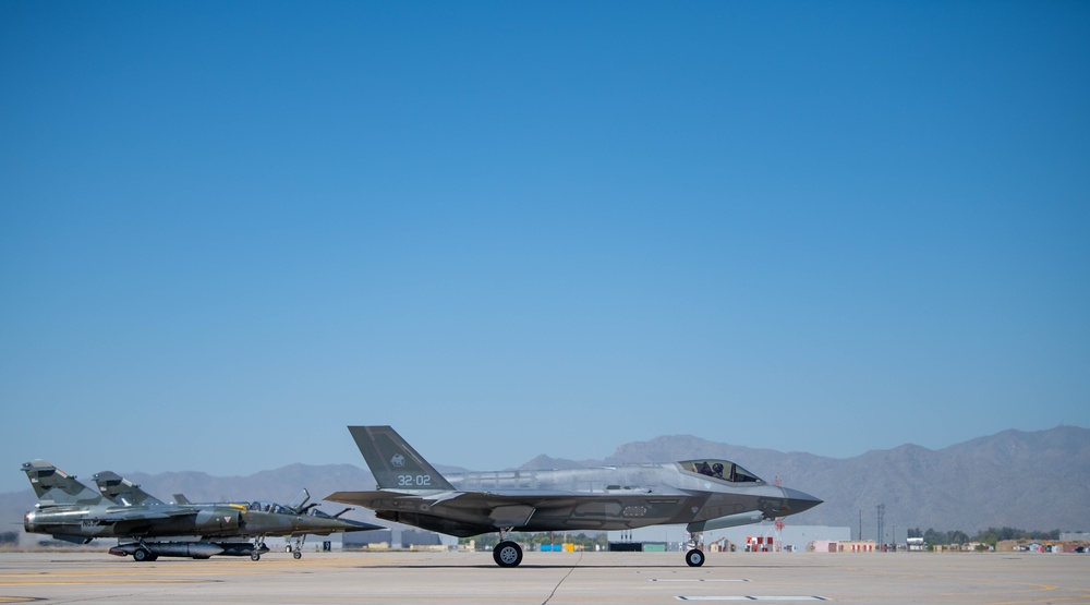 2,000th U.S. F-35 pilot graduates from Luke AFB