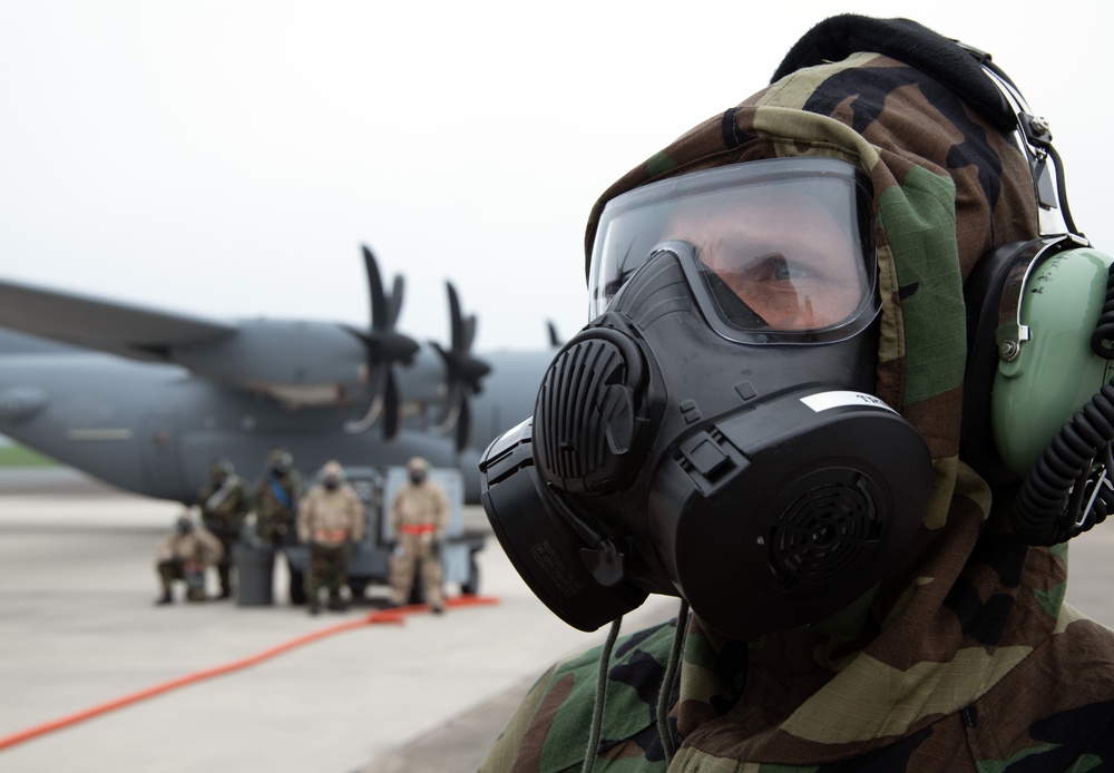 Airmen train for flying operations in austere conditions