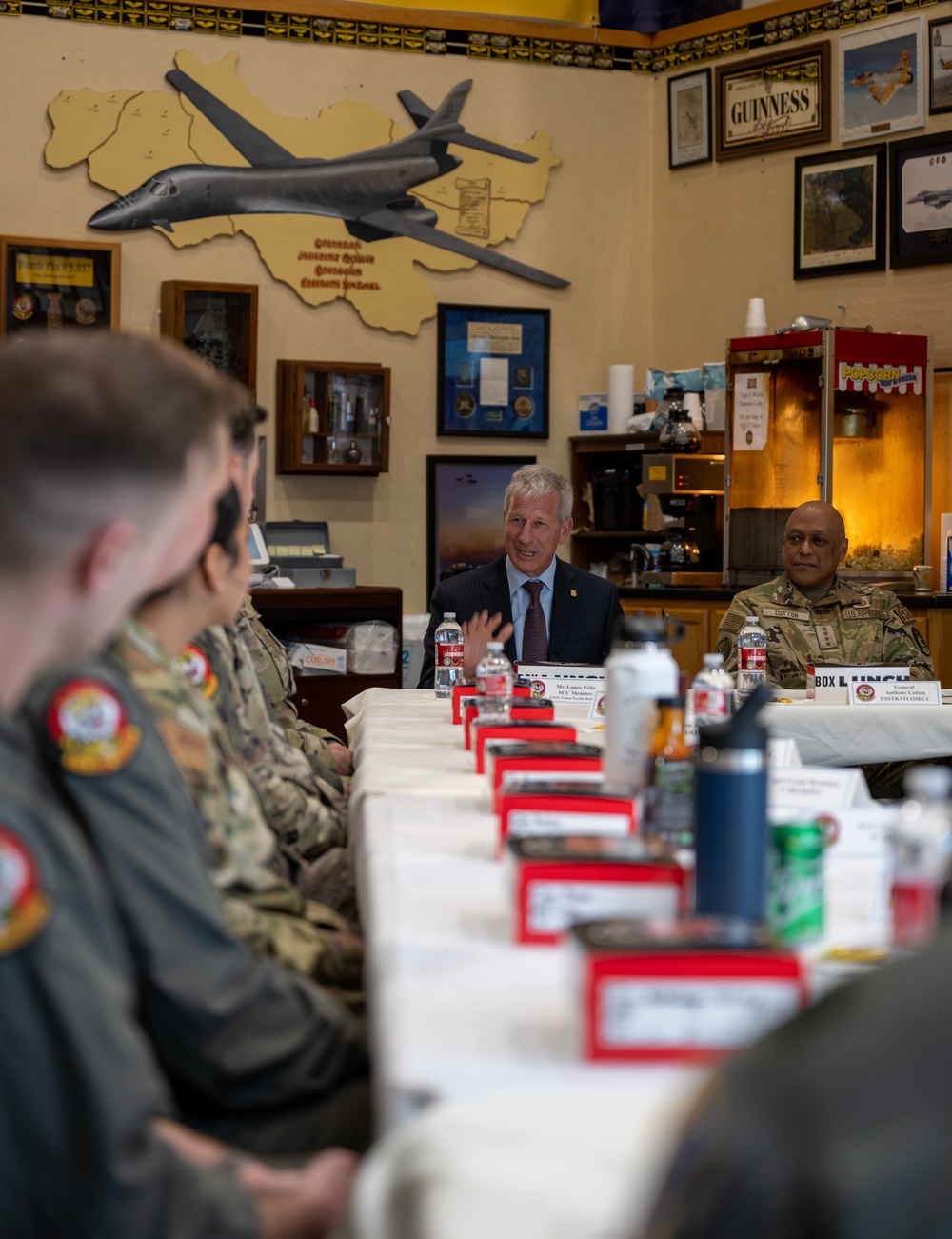 USSTRATCOM presents Omaha Trophy to 37th Bomb Squadron