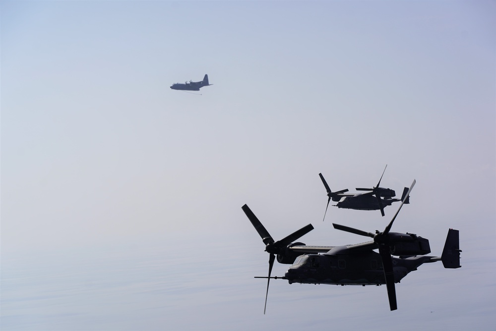 Balikatan 23 | US Air Force performs air-to-air refueling during Balikatan 23