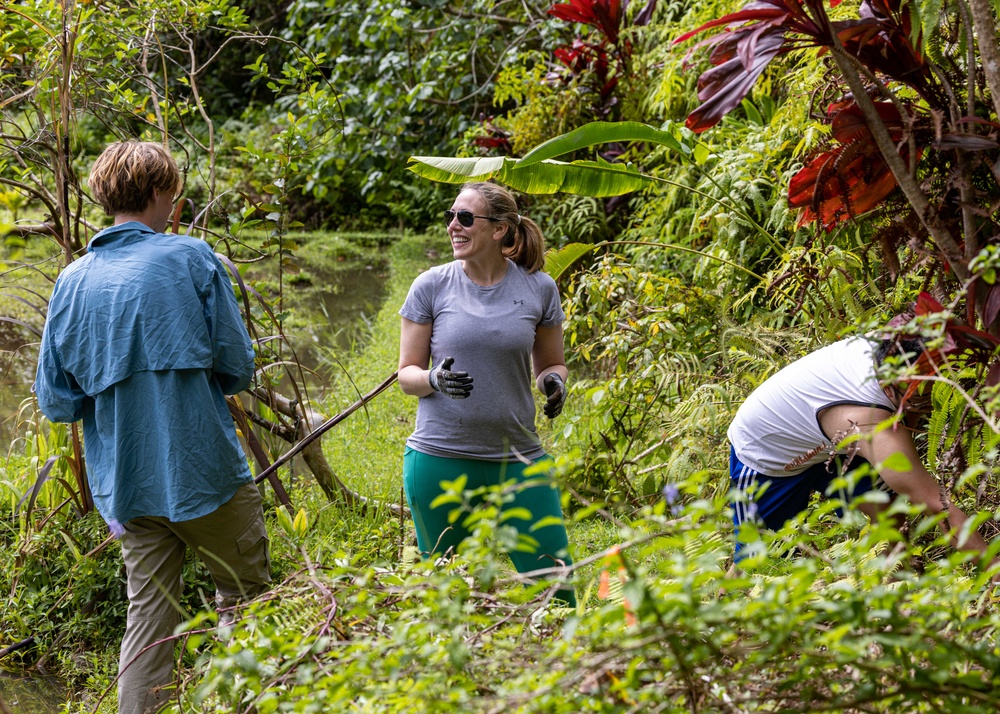 Assistant Secretary of the Navy for Energy, Installations and Environmental Volunteers at Kanehekili Heiau