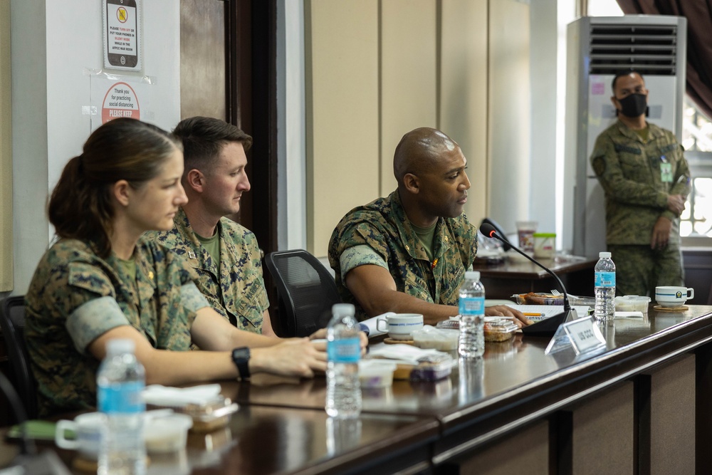 Generals Building Tour