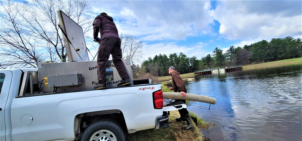 USFWS plants 15,000-plus rainbow trout at Fort McCoy for 2023 fishing season