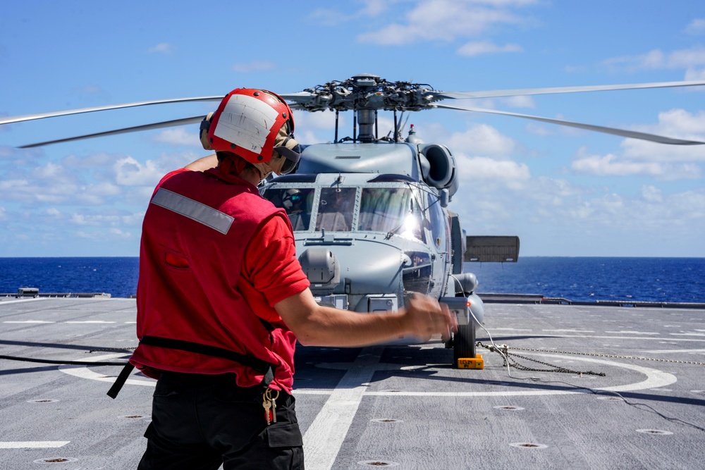 USS OAKLAND CONDUCTS FLIGHT OPERATIONS