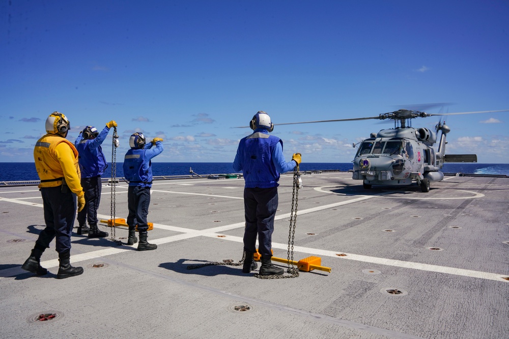 USS OAKLAND CONDUCTS FLIGHT OPERATIONS