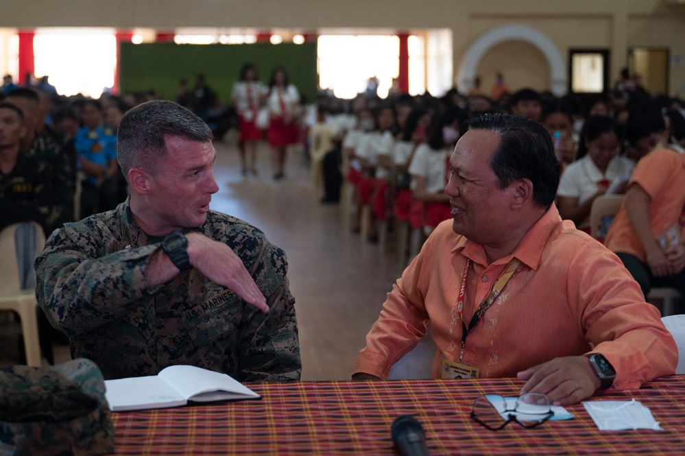 US, Philippine officers speak with University of Antique students, ROTC cadets