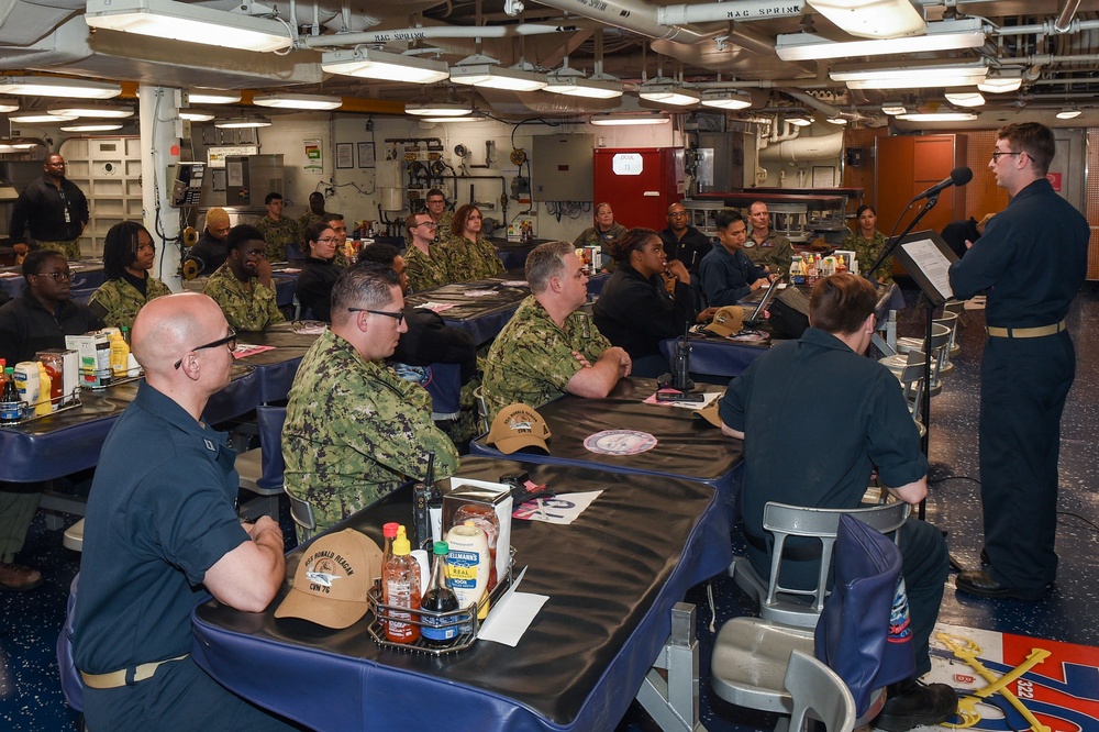 USS Ronald Reagan (CVN 76) host Holocaust memorial