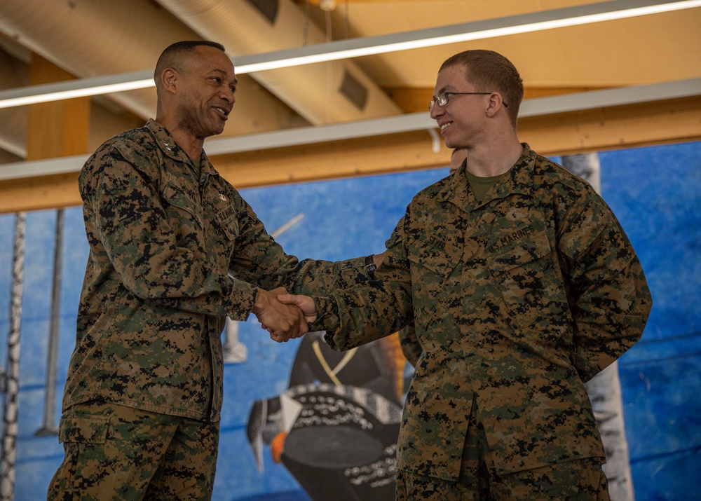 2d Marine Division Commanding General Visits MRF-E 23.1 Marines in Sweden