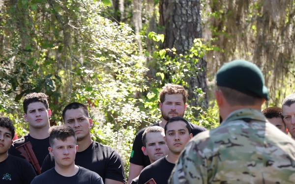 Florida Army National Guard partners with SOCOM Athlete during Hell Day, a challenging, immersive training event