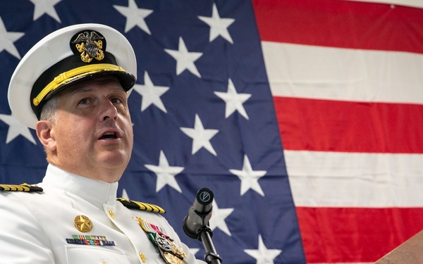 LITTORAL COMBAT SHIP SQUADRON 2 HOLDS CHANGE OF COMMAND CEREMONY