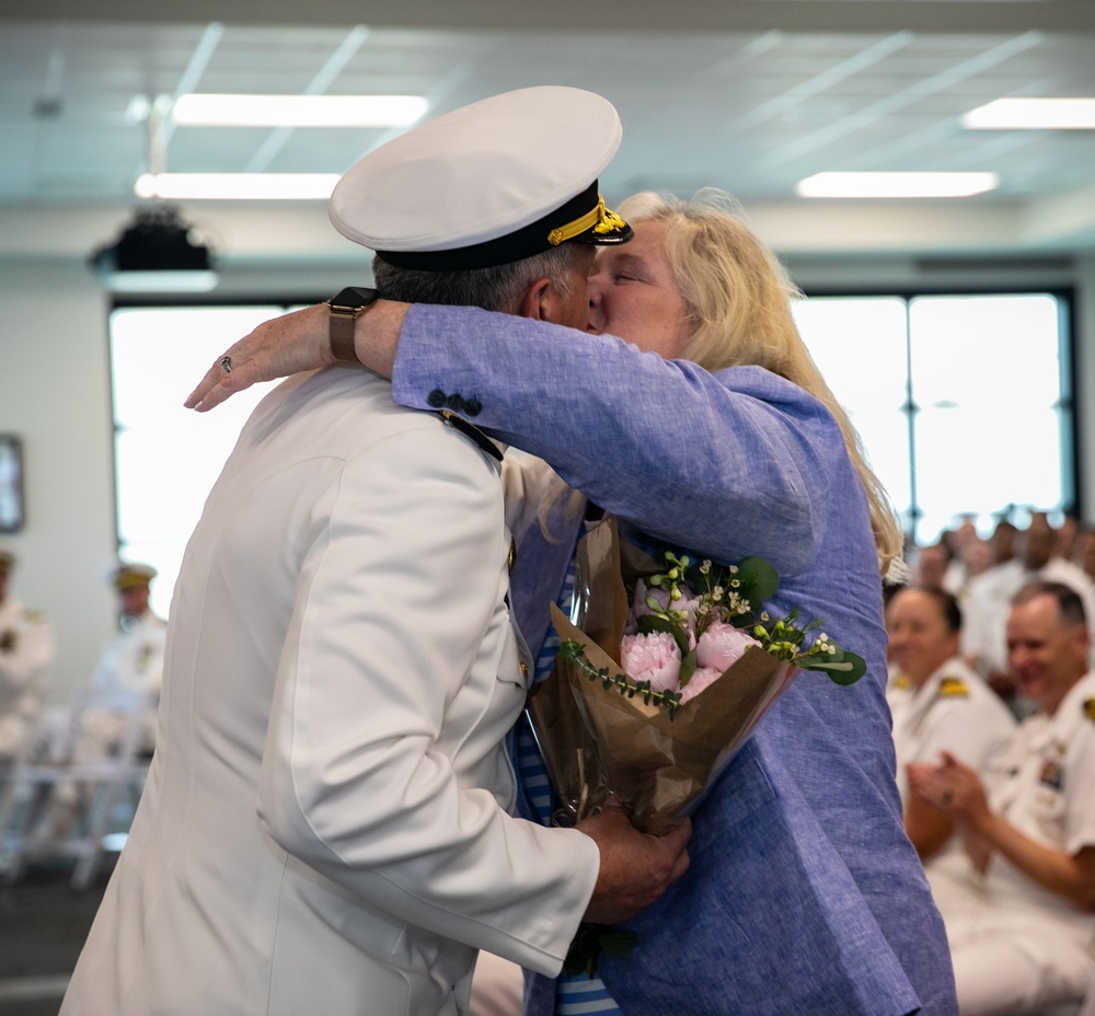 LCSRON 2 CONDUCTS A CHANGE OF COMMAND AND RETIREMENT CEREMONY