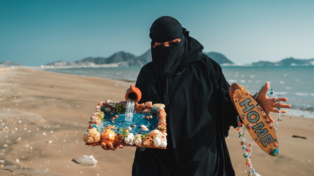Ahdab M. Murshed trains coastal women in Yemen to promote their products as entrepreneurs.