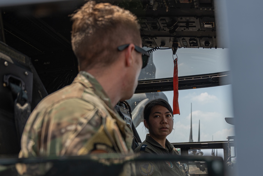 Balikatan 23 |Philippine, US Special Forces tour aircrafts at static display