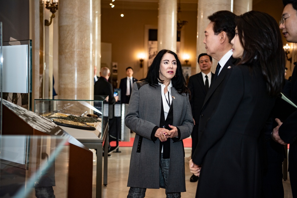 South Korean President Yoon Suk Yeol Participates in an Armed Forces Full Honors Wreath-Laying Ceremony at the Tomb of the Unknown Soldier