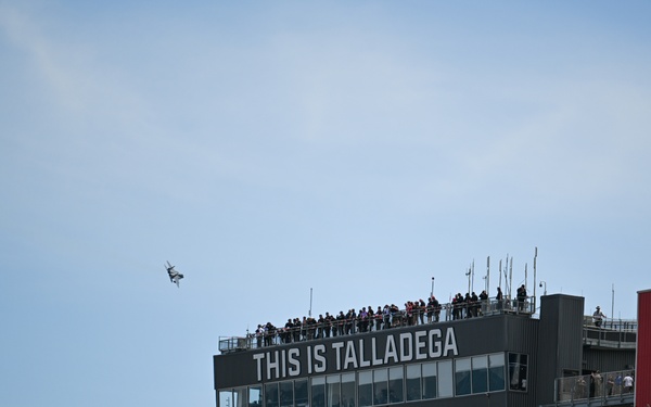Air Force Reserve takes 75th Anniversary celebration to Talladega
