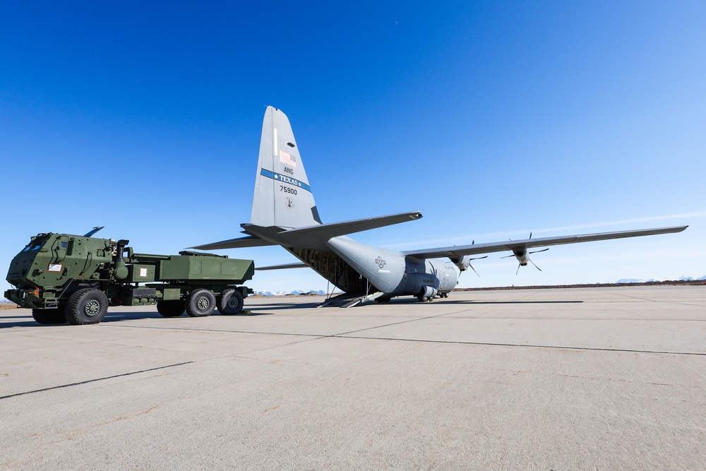 2/10 Marines transport HIMARS