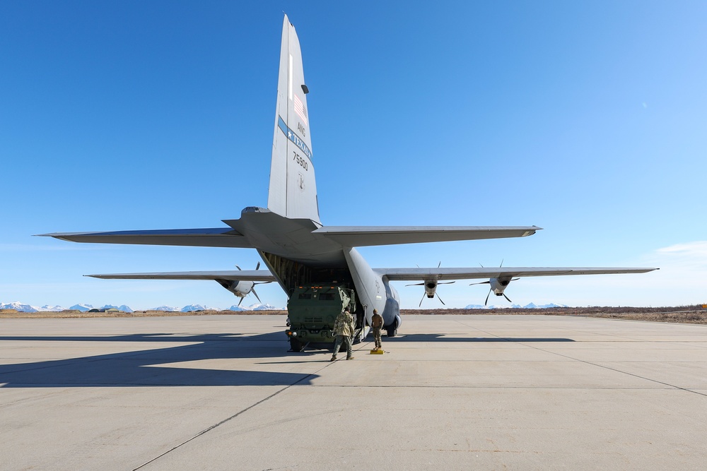 2/10 Marines transport HIMARS