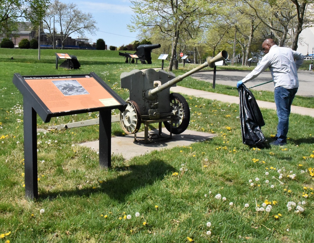 DVIDS - Images - Fort Hamilton Observes Earth Day 2023 [Image 1 Of 7]