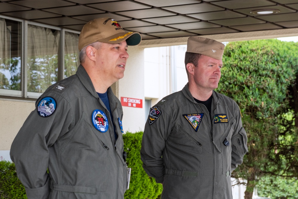 Vice Adm. Kenneth Whitesell Visits NAF Atsugi