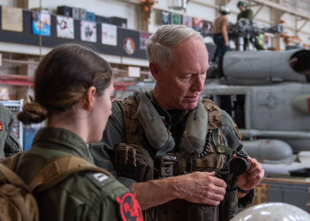 Vice Adm. Kenneth Whitesell Visits NAF Atsugi