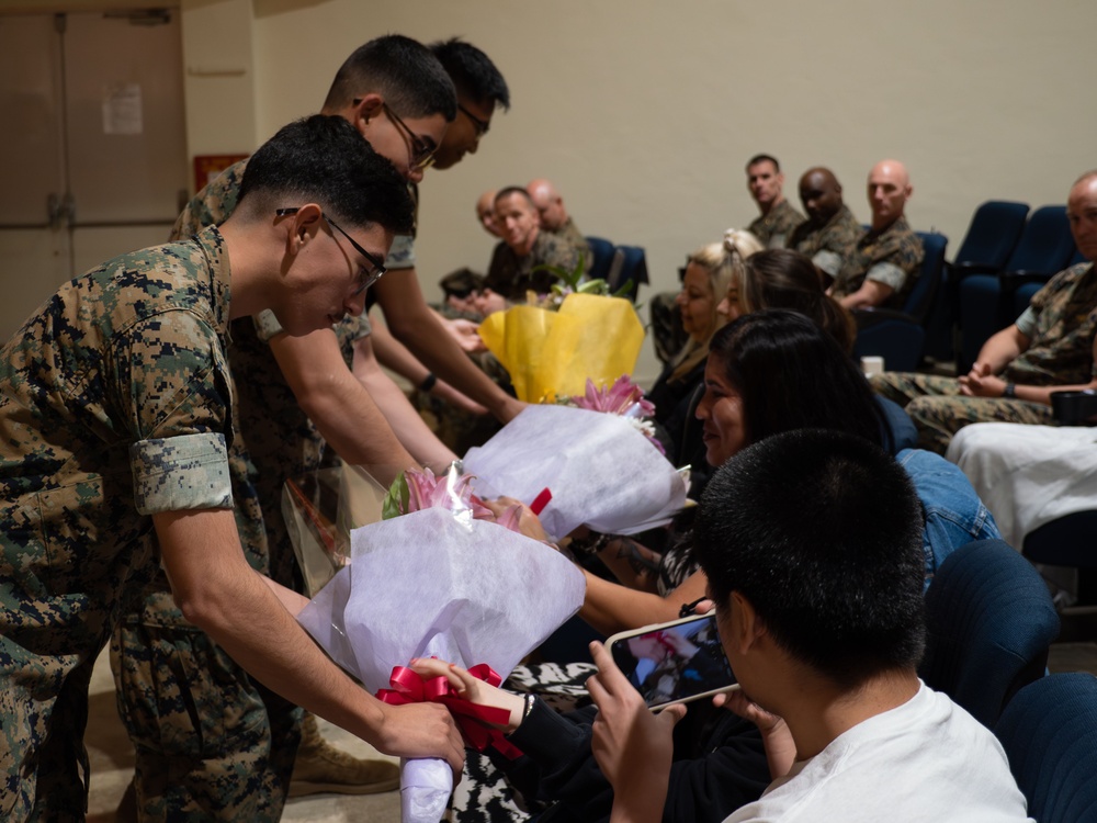 Sgt. Maj. Vandentop relieves Sgt. Maj. Rivera as MCAS Futenma sergeant major