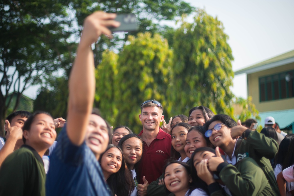 Balikatan 23 | 3d MLR help repair Lal-lo National High School sidewalk