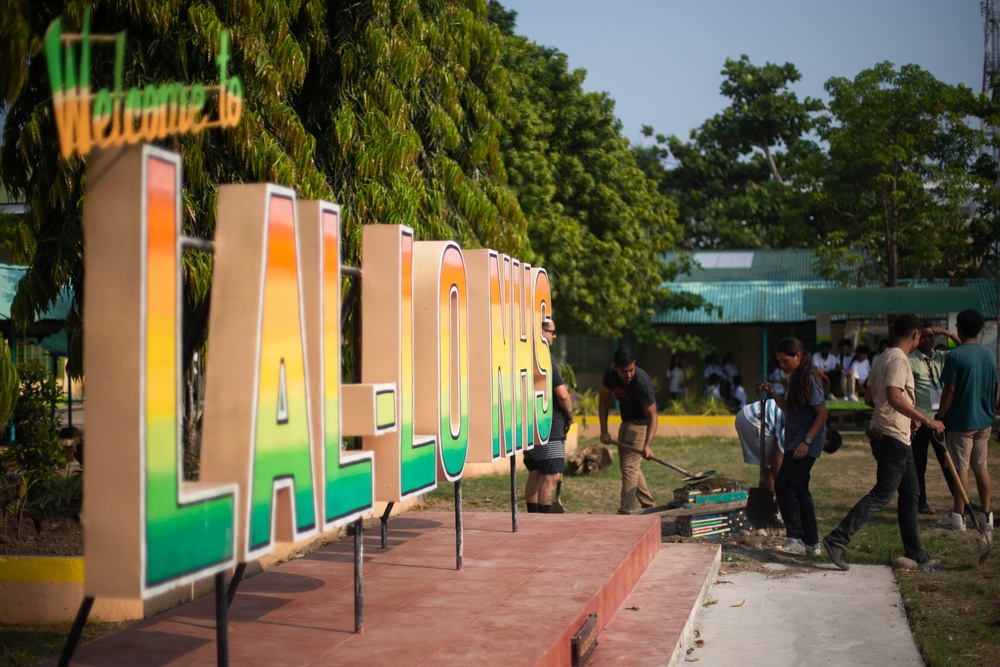 Balikatan 23 | 3d MLR help repair Lal-lo National High School sidewalk