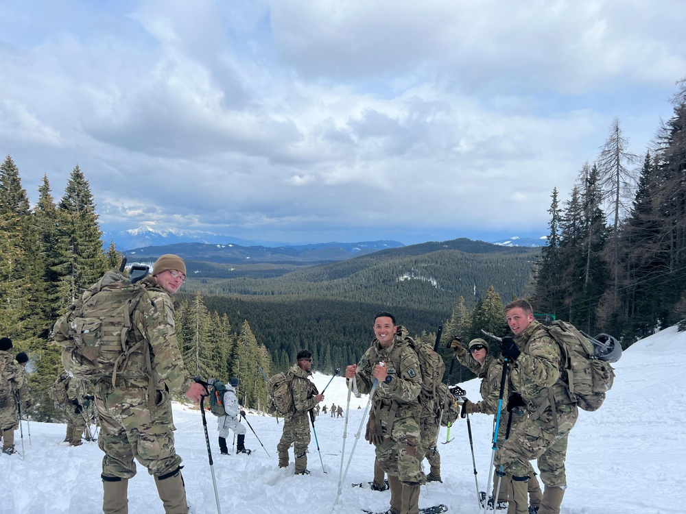 Sky Soldiers learn how to move survive fight in the Alps