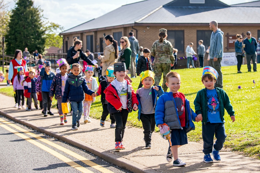 RAF Alconbury parade celebrates service members children