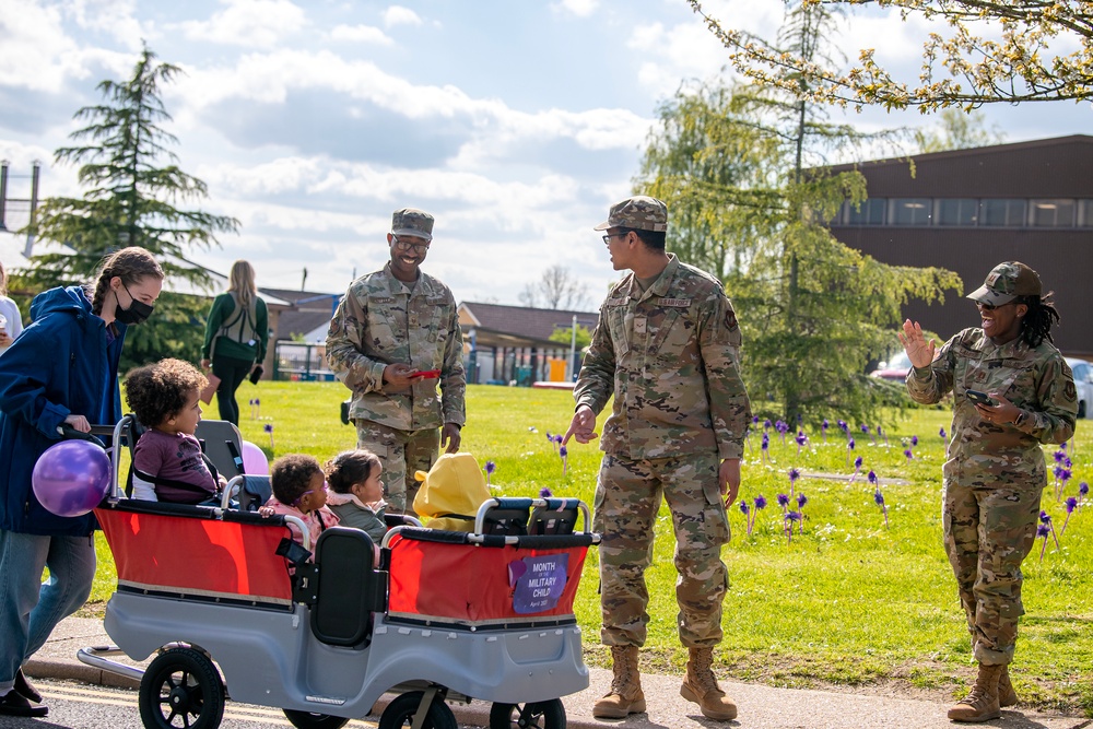 RAF Alconbury parade celebrates service members children