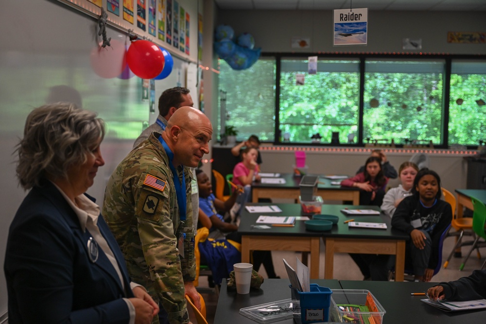 Arkansas National Guard Adjutant General visits LRAFB STARBASE