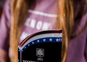 Altoona teen receives 2022 Iowa National Guard Youth Volunteer Award