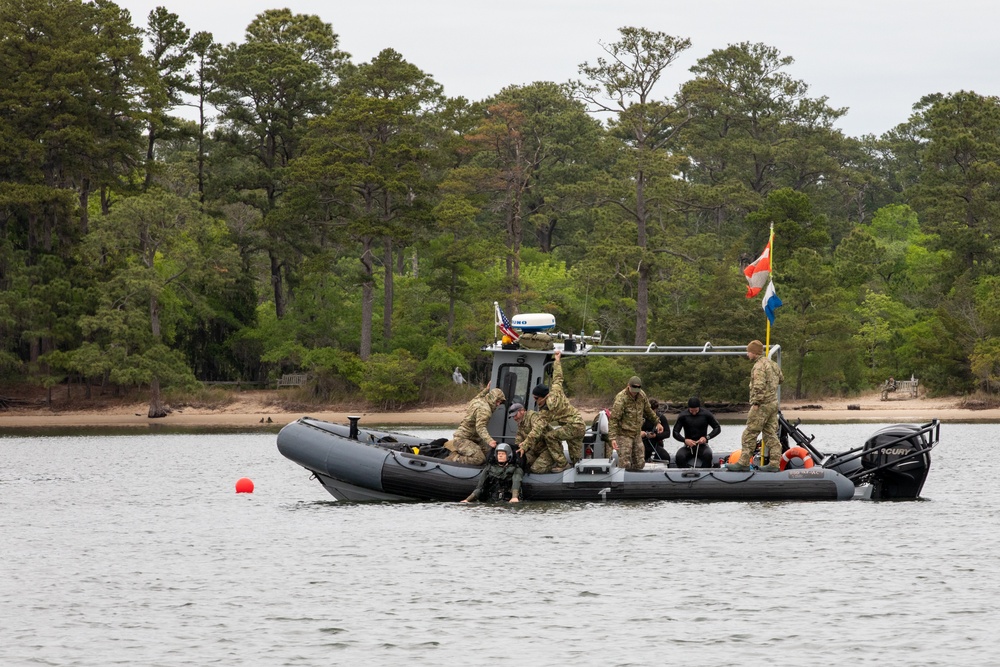 Explosive Ordnance Disposal Training and Evaluation Unit 2 (EODTEU TWO) hosts CrabEx