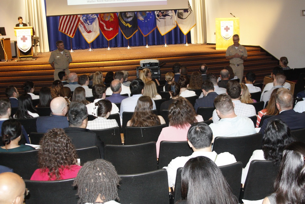 Leadership at Walter Reed welcomes prospective USU students to medical center