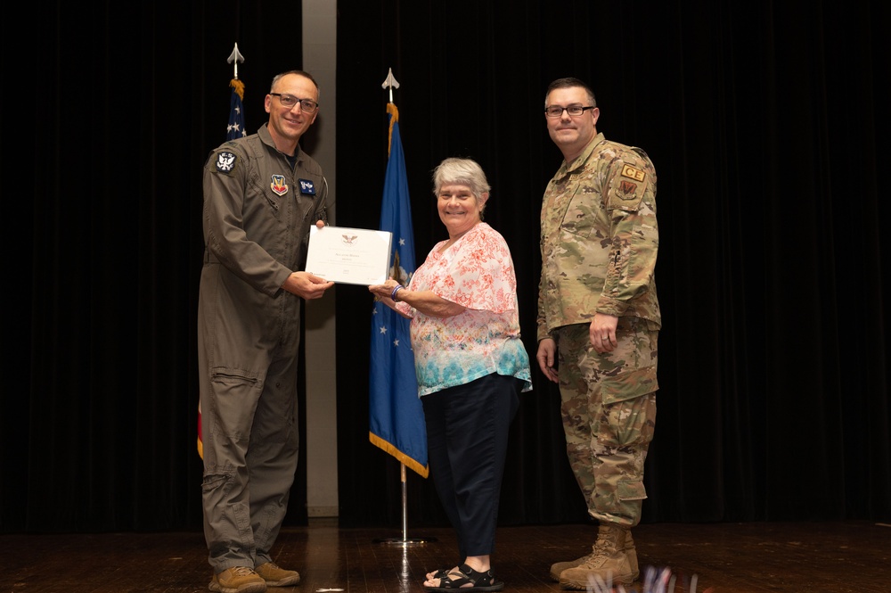 SJAFB recognizes top volunteers