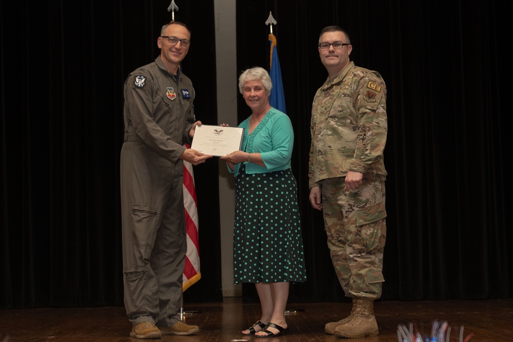 SJAFB recognizes top volunteers