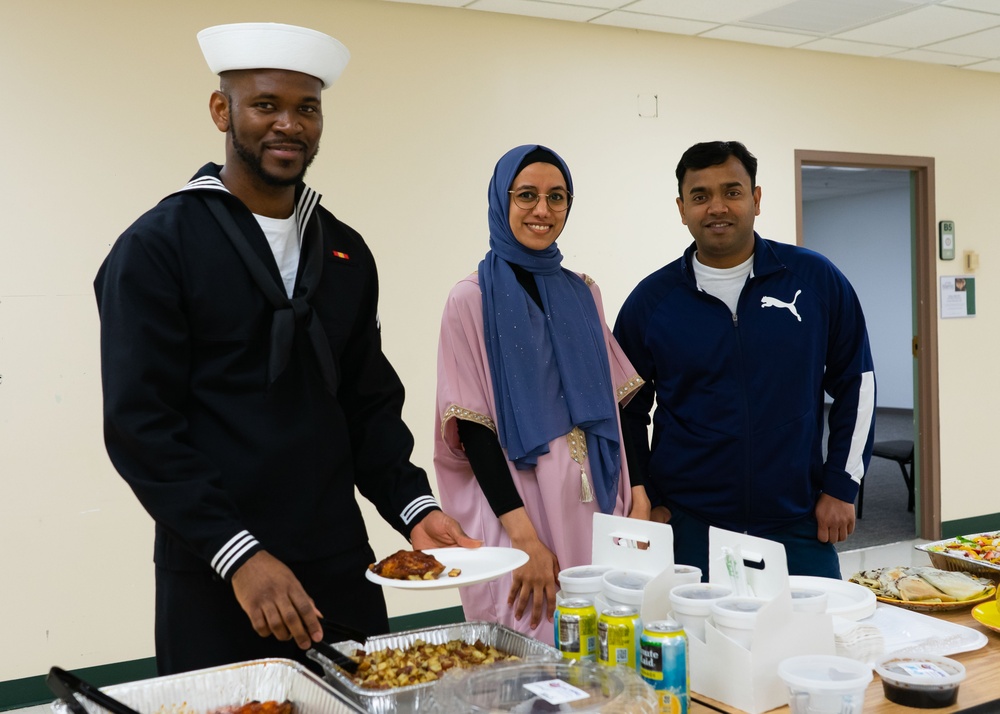 Sailors Onboard NSGL Participate in Ramadan, Celebrate Eid al-Fitr