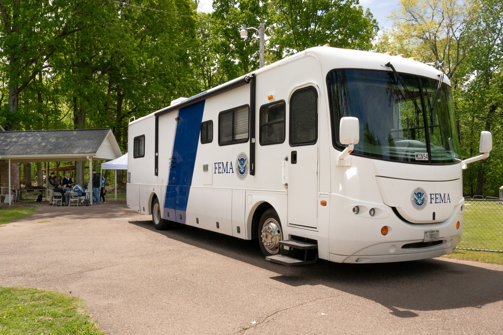 FEMA Mobile Disaster Recovery Center Open in Hardeman County