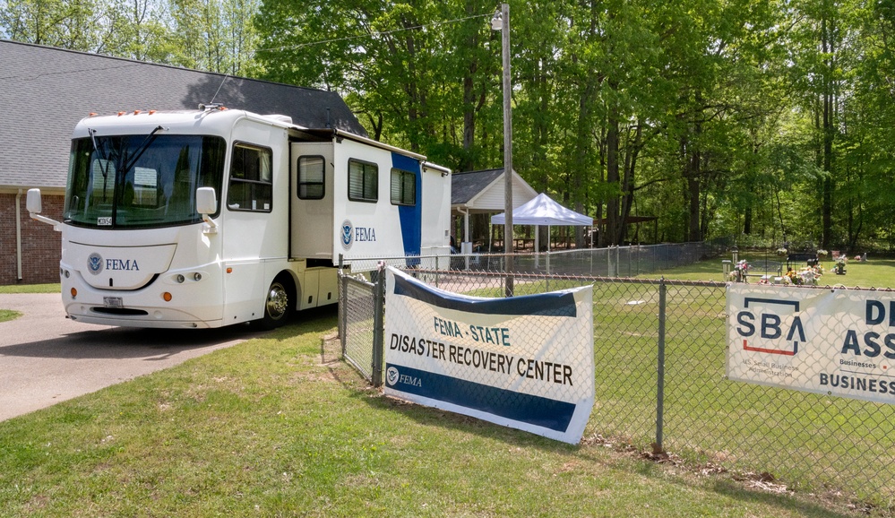 FEMA Mobile Disaster Recovery Center Open in Hardeman County