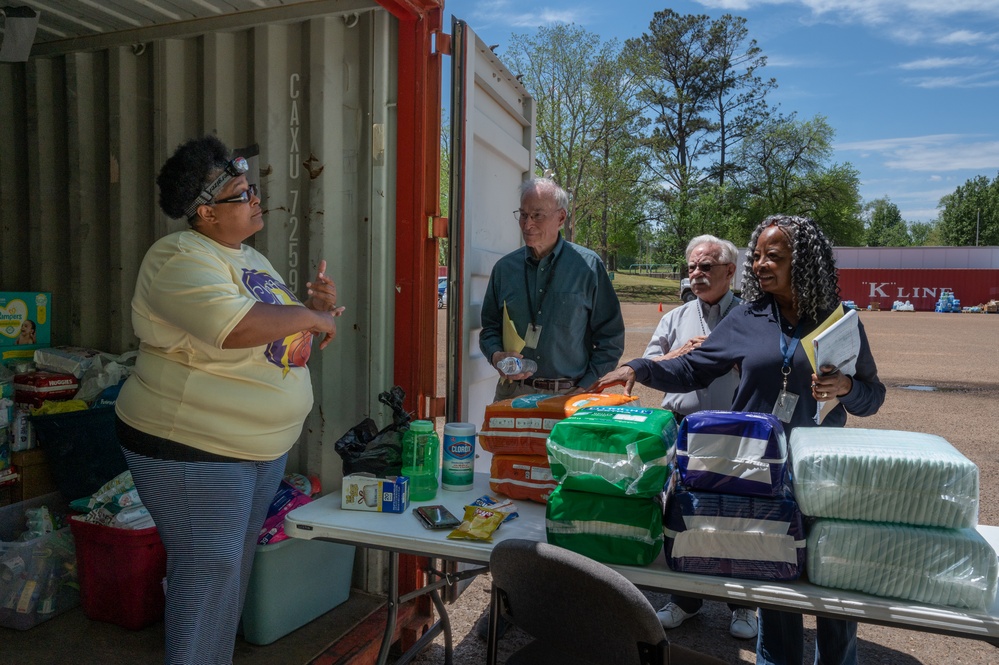 A FEMA Volunteer Liaison Team Meets With Non-Profit Organization in Covington