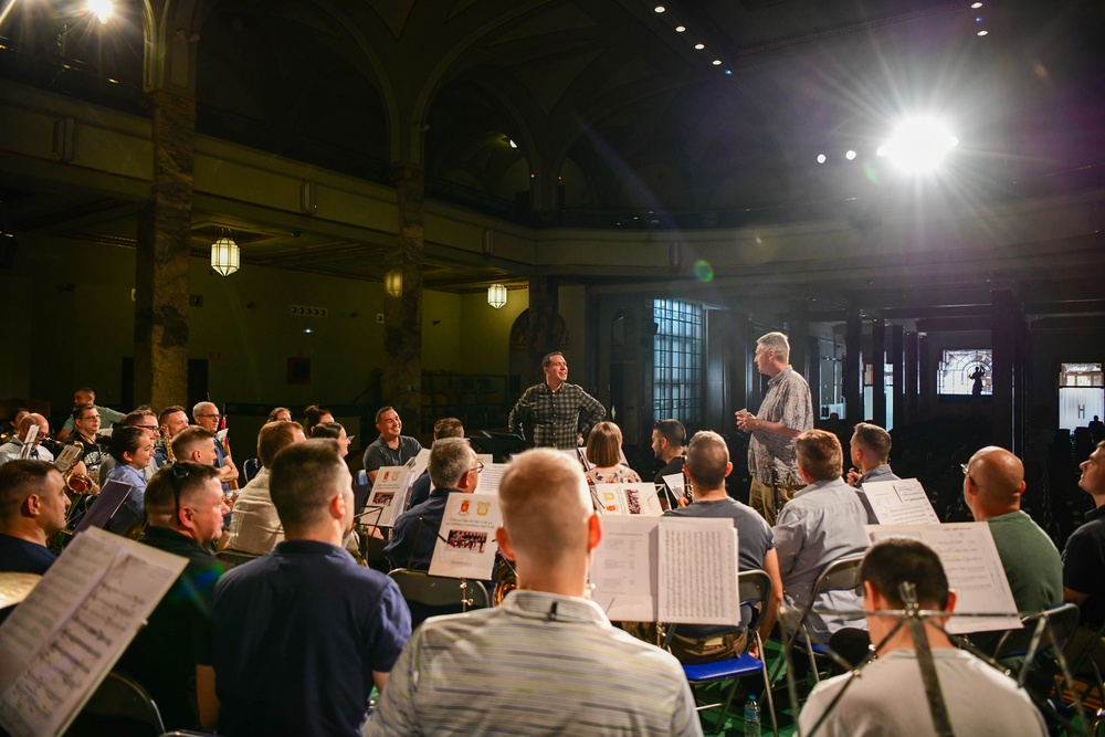 U.S. Army Europe and Africa Band and Chorus public joint-force concert in Zaragoza